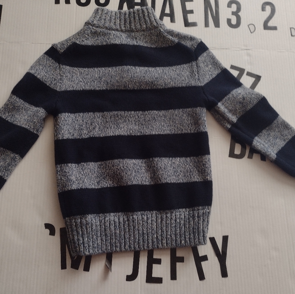 Polo Ralph Lauren boys sweater size 7